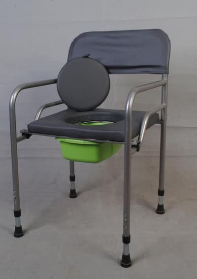 Klozetli katlanabilir tekerlekli sandalye (Model 5710)